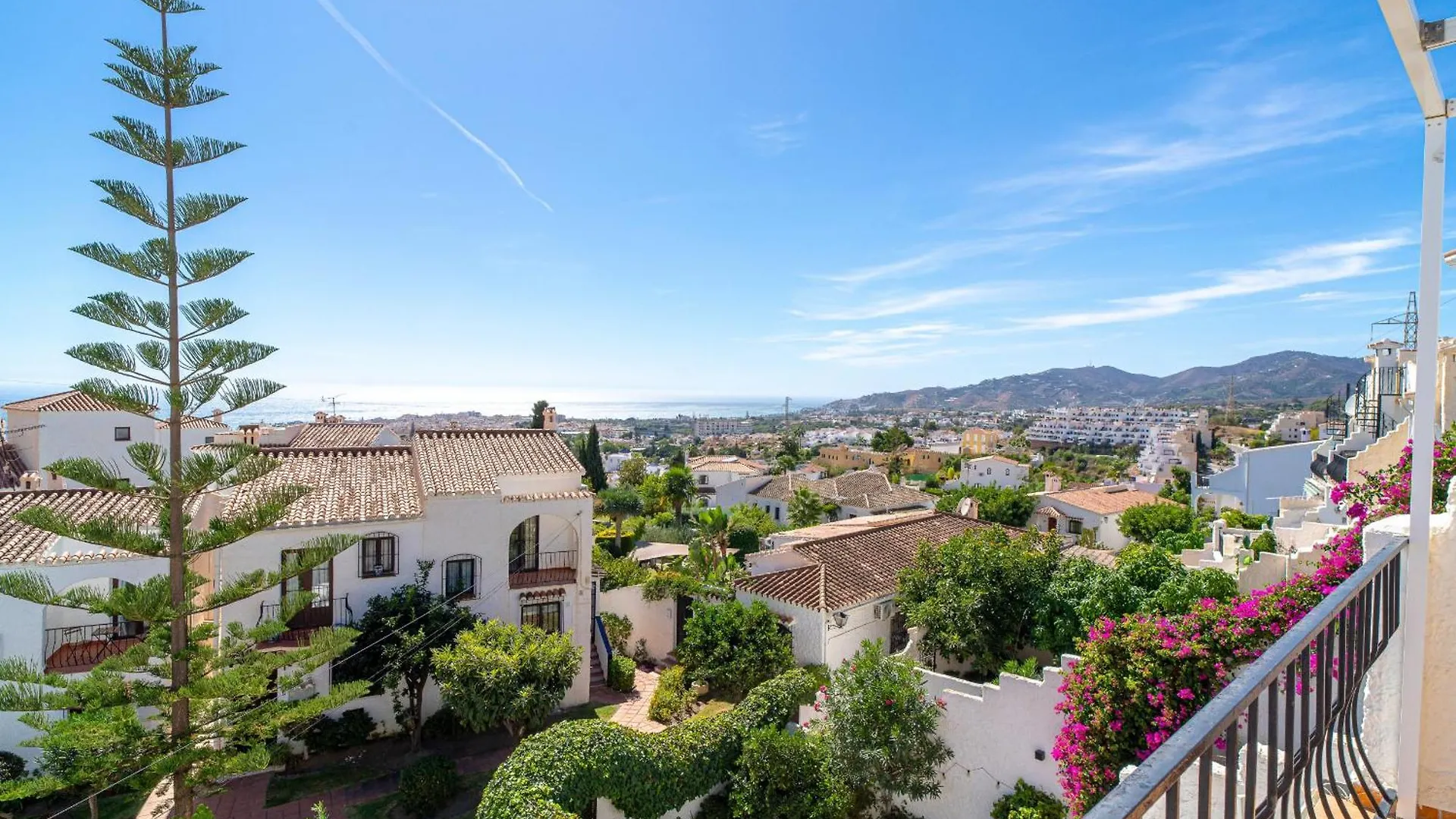 Los Naranjos 15B Capistrano Village By Casasol Nerja Spain
